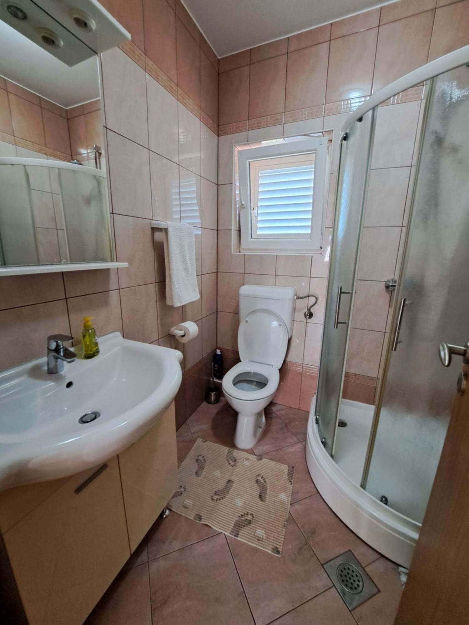 Apartment Petra Raslina Bagian luar foto